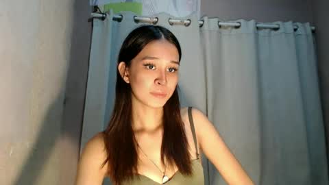 Snapshot of urdreamgirl_stephanie chatting on June 14, 2026, 1:35 pm stephanie online show from June 14, 2026, 1:35 pm