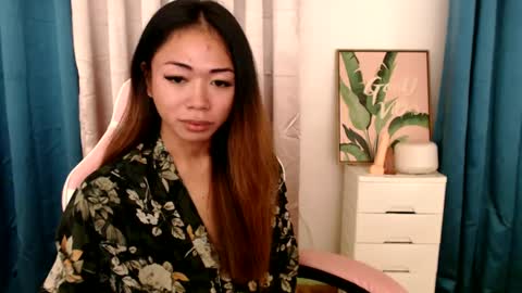 ayumi reacher online show from February 7, 2025, 5:29 pm