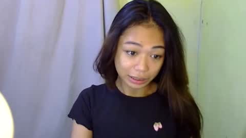 ayumi reacher online show from November 29, 2025, 10:02 pm