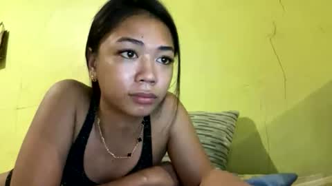 Snapshot of urfantacyjamaica chatting on June 17, 2026, 4:19 pm ayumi reacher online show from June 17, 2026, 4:19 pm