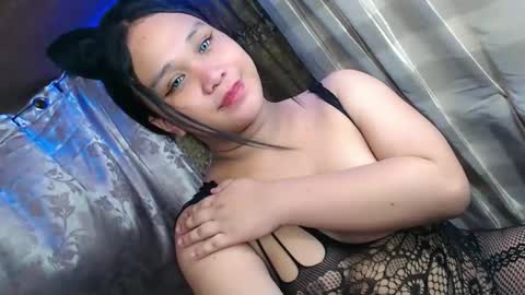 Snapshot of urfantasy_rabbylicious69 chatting on October 28, 2025, 5:22 am urfantasy_rabbylicious69 online show from October 28, 2025, 5:22 am