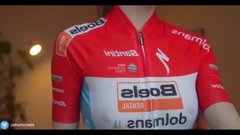 Snapshot of urfavflwers chatting on November 30, 2025, 12:31 pm Aleksandra online show from November 30, 2025, 12:31 pm