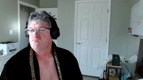 Gregor online show from May 7, 2026, 11:37 am