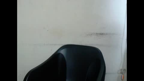 Snapshot of urflirtydoll chatting on February 16, 2025, 1:36 am urflirtydoll online show from February 16, 2025, 1:36 am