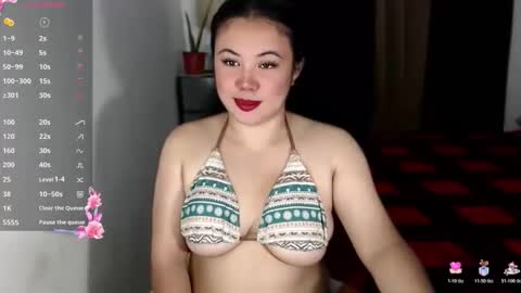 Snapshot of urgirl_elisse chatting on December 3, 2025, 1:57 am ELISSE online show from December 3, 2025, 1:57 am