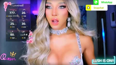 Snapshot of urgoddess_bella chatting on June 5, 2026, 1:34 am My bella 3 online show from June 5, 2026, 1:34 am