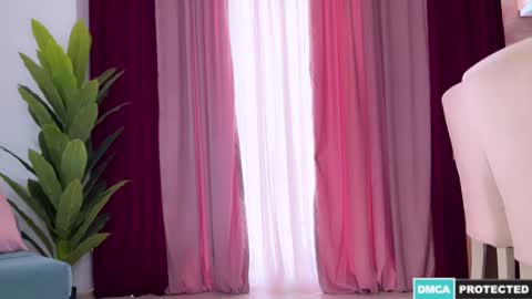 Snapshot of urgoddessjenny chatting on February 24, 2025, 5:22 am Jenny online show from February 24, 2025, 5:22 am