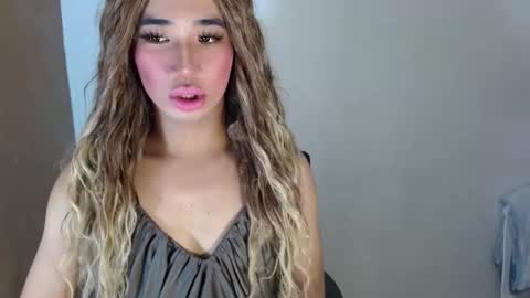 Snapshot of urguy_habibi chatting on June 11, 2026, 5:27 am Bib online show from June 11, 2026, 5:27 am