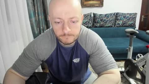 UrGymCrush online show from February 14, 2025, 10:36 pm