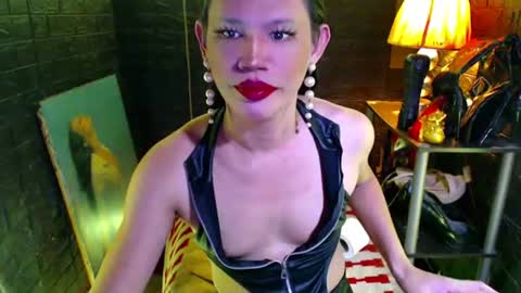 queen norelle online show from July 6, 2026, 4:20 pm