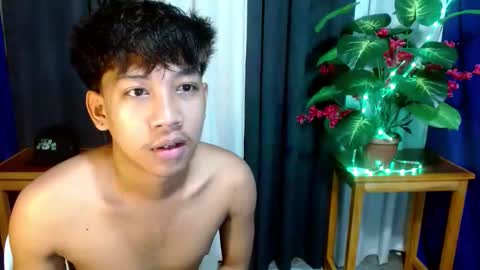 urhardfucker_joseph online show from June 10, 2026, 12:15 pm