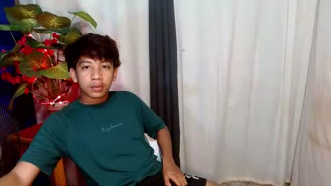 urhardfucker_joseph online show from July 4, 2026, 2:23 pm