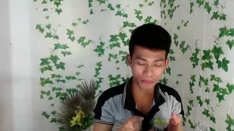 richard online show from February 25, 2025, 5:41 am