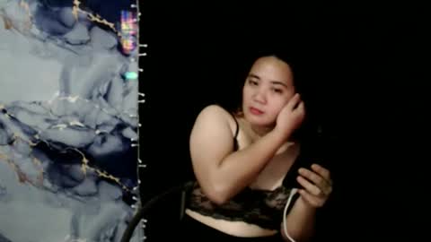 urhotjen online show from April 25, 2026, 3:53 pm