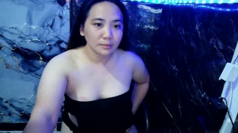 Snapshot of urhotjen chatting on July 8, 2026, 6:40 am urhotjen online show from July 8, 2026, 6:40 am