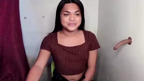 urhottie_bella online show from December 22, 2025, 1:13 am
