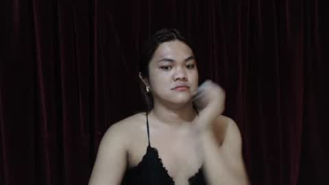 urhottie_bella online show from April 26, 2026, 9:12 pm