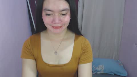 Katey online show from May 11, 2026, 5:35 am