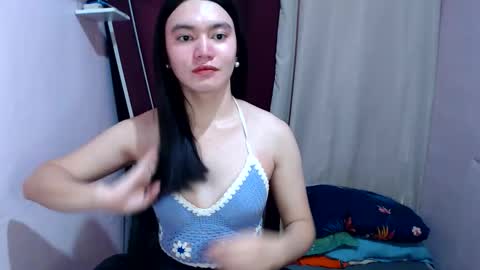 Katey online show from June 7, 2026, 1:54 am