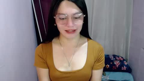Katey online show from June 28, 2026, 4:51 am