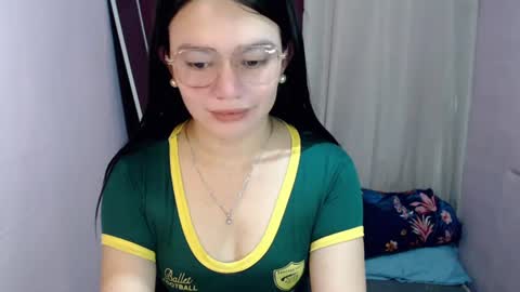 Katey online show from July 6, 2026, 4:31 am