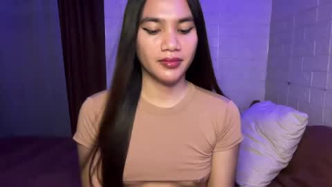 Snapshot of urhottylicious_cum chatting on June 14, 2026, 2:08 pm urhottylicious_cum online show from June 14, 2026, 2:08 pm