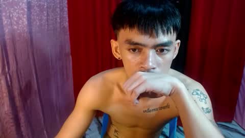 Snapshot of urhunky_boy chatting on May 26, 2026, 9:05 am urhunky_boy online show from May 26, 2026, 9:05 am