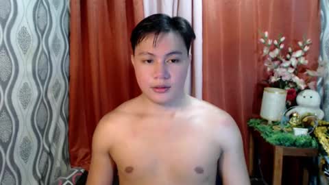 Snapshot of urhunky_ivan chatting on January 21, 2025, 5:49 am urhunky_ivan online show from January 21, 2025, 5:49 am
