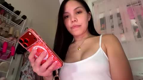 Snapshot of urlittlefilipina chatting on November 19, 2025, 8:31 pm urlittlefilipina online show from November 19, 2025, 8:31 pm