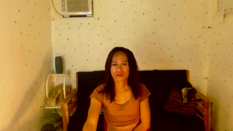 urlovely_che online show from October 7, 2025, 2:58 pm