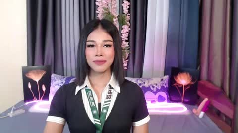 urlovely_jemma online show from July 19, 2026, 8:45 pm