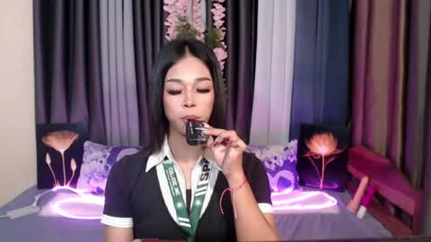 urlovely_jemma online show from July 30, 2026, 11:15 pm
