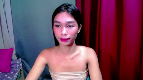 urloverjasmine_xx online show from July 11, 2026, 7:44 am