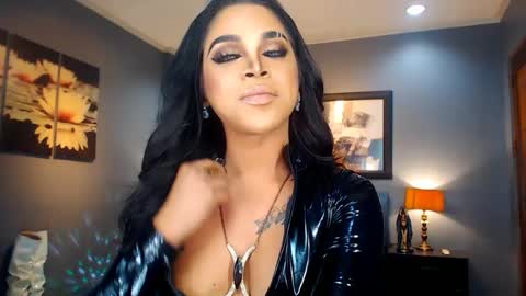 Snapshot of urmajestytyra chatting on February 26, 2025, 3:53 am UrMajestyTyra online show from February 26, 2025, 3:53 am