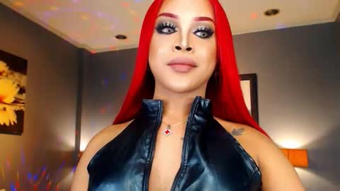 Snapshot of urmajestytyra chatting on October 20, 2025, 12:55 am UrMajestyTyra online show from October 20, 2025, 12:55 am