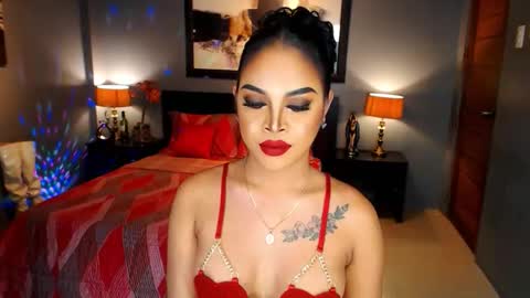 Snapshot of urmajestytyra chatting on November 28, 2025, 2:14 am UrMajestyTyra online show from November 28, 2025, 2:14 am