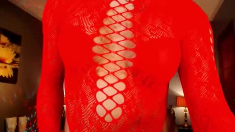 Snapshot of urmajestytyra chatting on December 14, 2025, 2:28 am UrMajestyTyra online show from December 14, 2025, 2:28 am