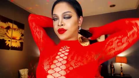 UrMajestyTyra online show from December 23, 2025, 12:52 am