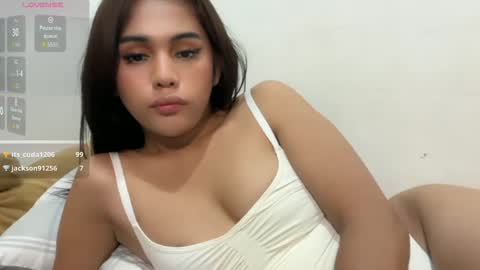 Snapshot of urmystical_sofie chatting on May 15, 2026, 9:16 am urmystical_sofie online show from May 15, 2026, 9:16 am