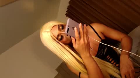 Snapshot of urnauthy_ciliaxxx chatting on January 28, 2025, 5:54 am cecilia online show from January 28, 2025, 5:54 am