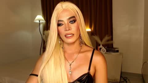 Snapshot of urnauthy_ciliaxxx chatting on February 17, 2025, 8:58 pm cecilia online show from February 17, 2025, 8:58 pm