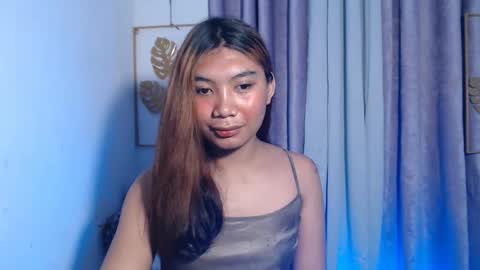 urpinay_sandra69 online show from March 6, 2026, 8:27 pm