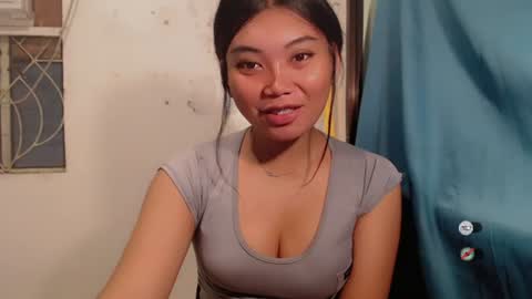 urpinay_sandra69 online show from June 23, 2026, 7:50 am