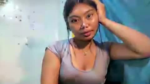 urpinay_sandra69 online show from July 13, 2026, 7:33 am
