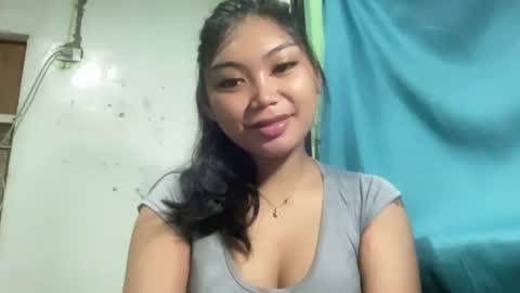 urpinay_sandra69 online show from July 25, 2026, 12:53 am