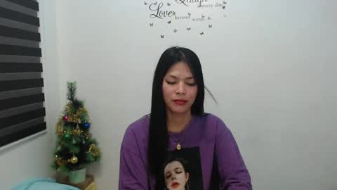 Snapshot of urpreciouspinayxxx chatting on December 12, 2024, 1:10 am hi im kim online show from December 12, 2024, 1:10 am