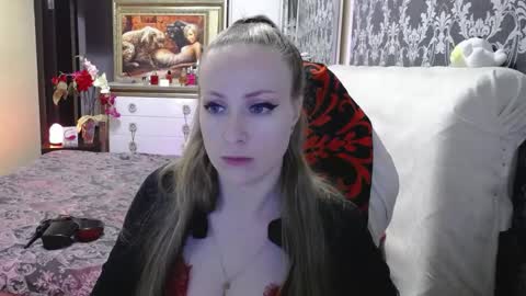 Snapshot of ursecrettreasure88 chatting on June 4, 2026, 7:36 am UrSecretTreasure88 online show from June 4, 2026, 7:36 am