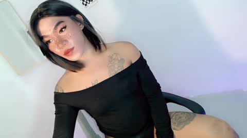 Snapshot of urseductive_mistress chatting on July 28, 2026, 3:21 pm urseductive_mistress online show from July 28, 2026, 3:21 pm