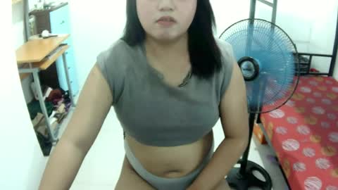 Snapshot of urslut_max chatting on July 1, 2026, 11:01 am maxie online show from July 1, 2026, 11:01 am