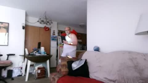 Snapshot of ursulet_us chatting on February 3, 2026, 9:31 pm Ursulet US online show from February 3, 2026, 9:31 pm